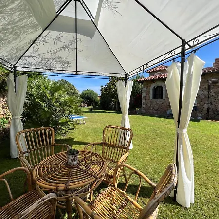 Villa Acchiappasogni Porto San Paolo  Exterior photo
